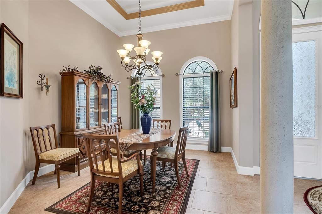 Chandelier, Dining room, Interior
