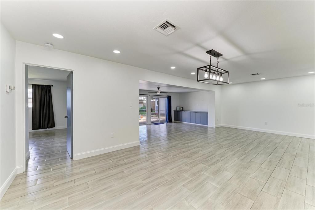 Empty room, Interior, Pendant Lights, Recessed Lighting, Wood Texture Flooring