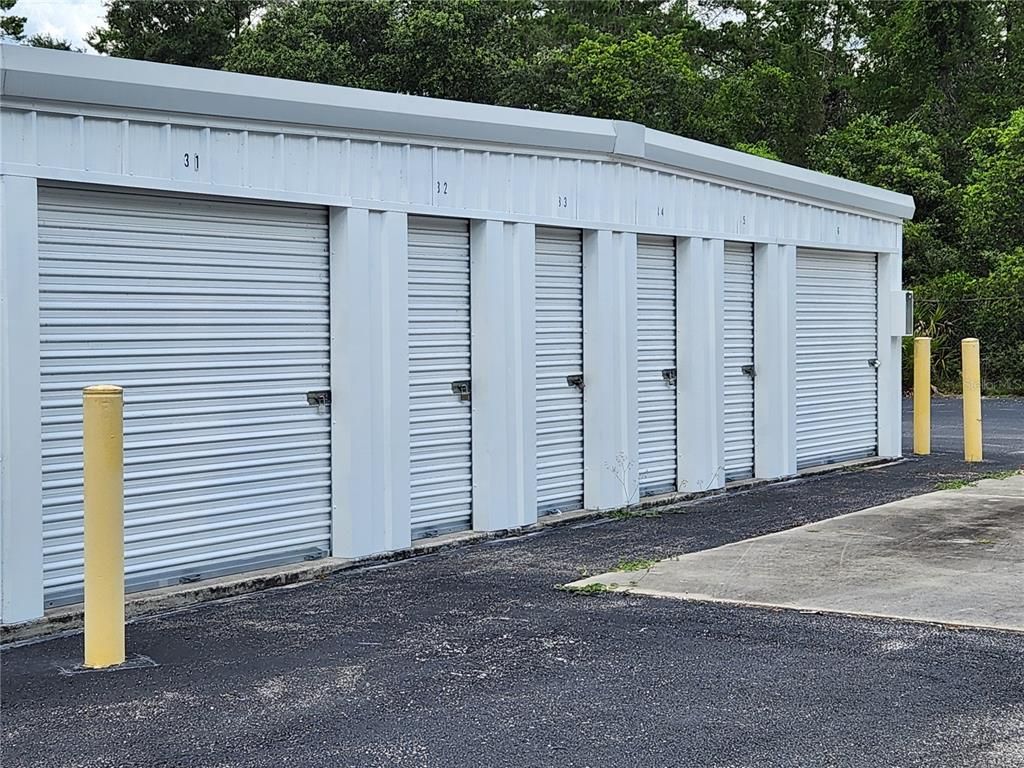 Detached Garage, Exterior