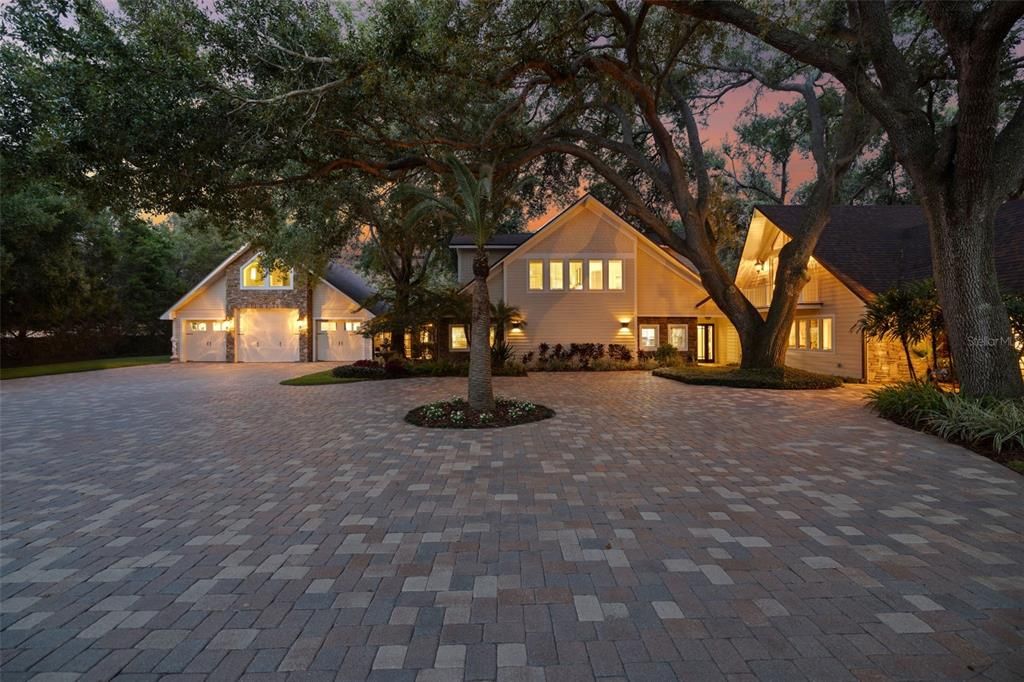 Detached Garage, Exterior