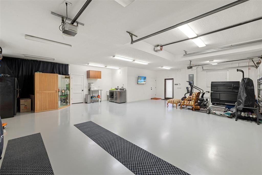 Fitness Equipment, Garage, Interior