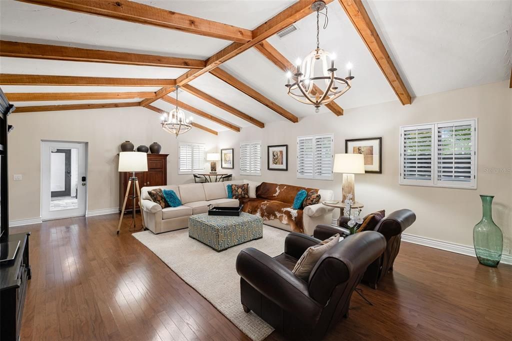 Chandelier, Interior, Living room, Wooden Beams, Wood Texture Flooring
