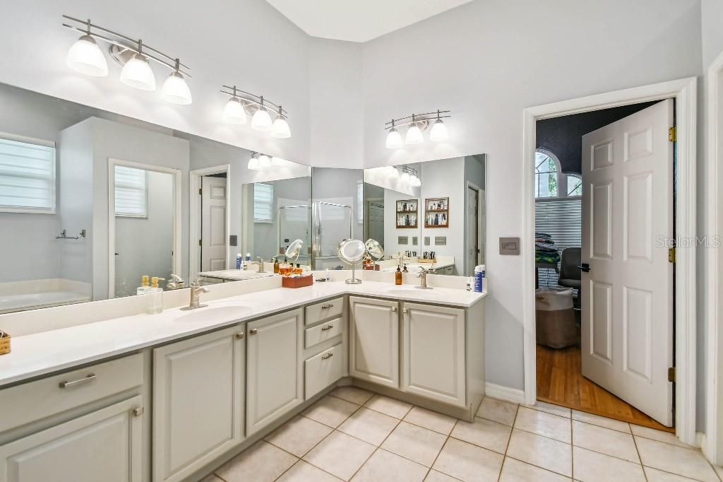 Bathroom, Dual Sink Vanities, Interior, Wood Texture Flooring