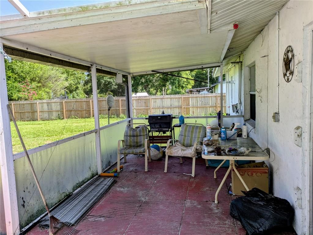 Exterior, Sun Room