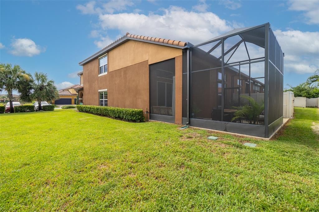 Backyard, Exterior