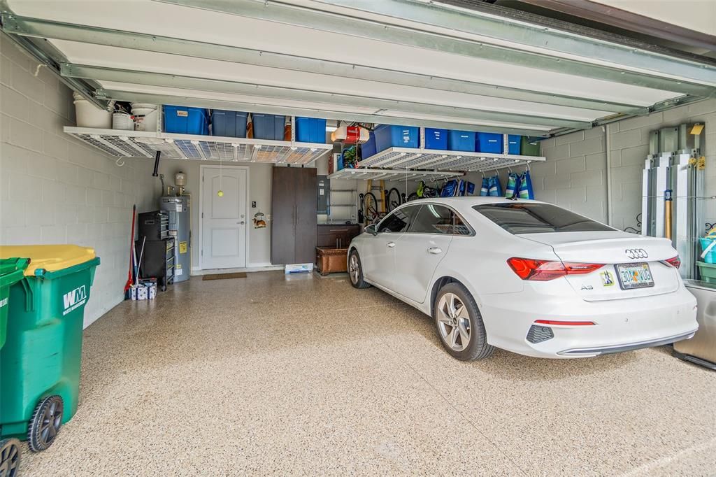 Garage, Interior