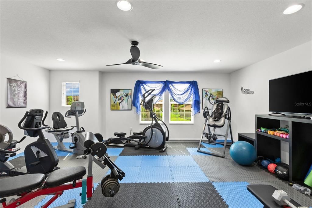 Fitness Equipment, Interior, Recessed Lighting