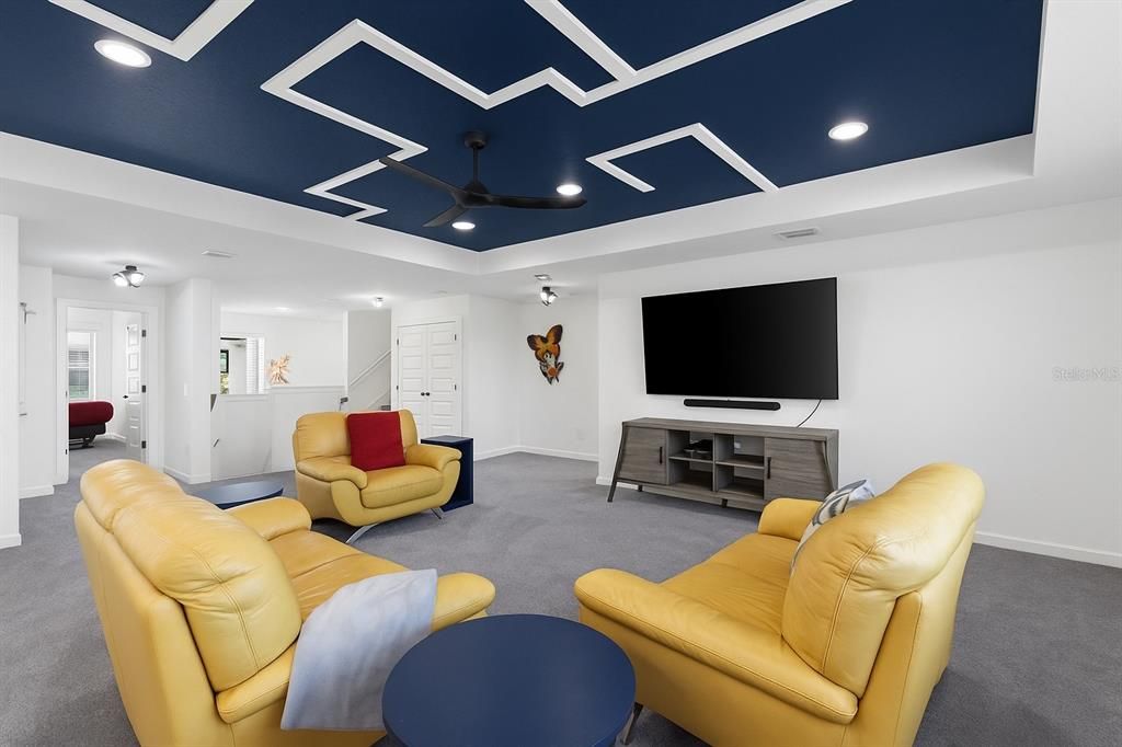 Interior, Living room, Recessed Lighting