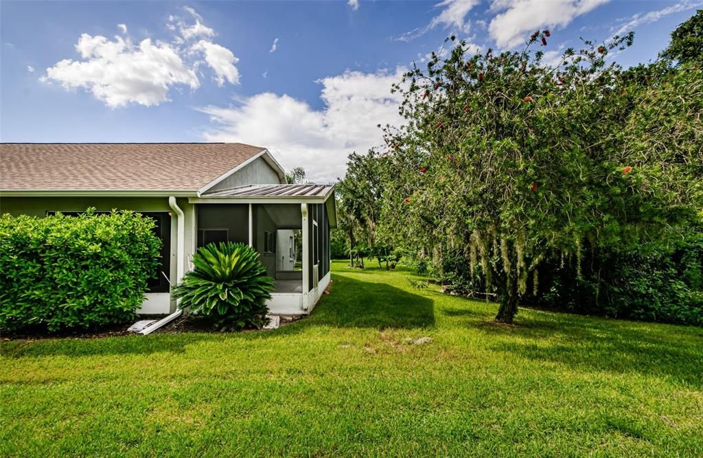 Backyard, Exterior