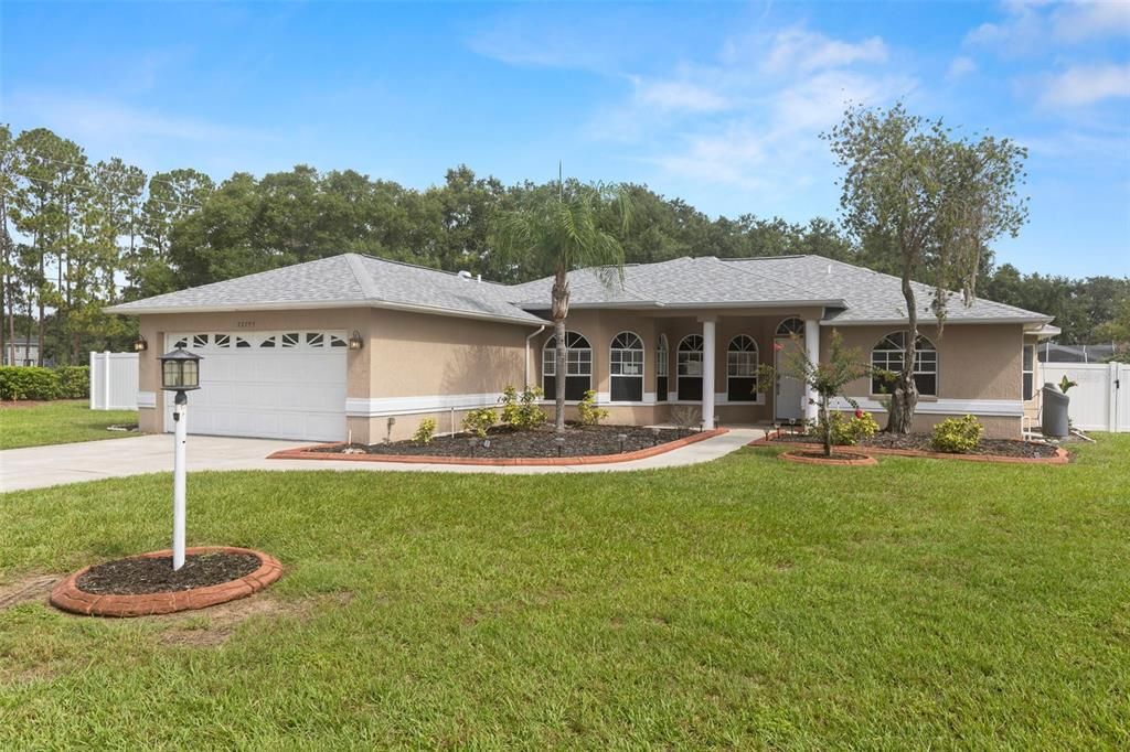 Attached, Backyard, Exterior, Facade, Ranch
