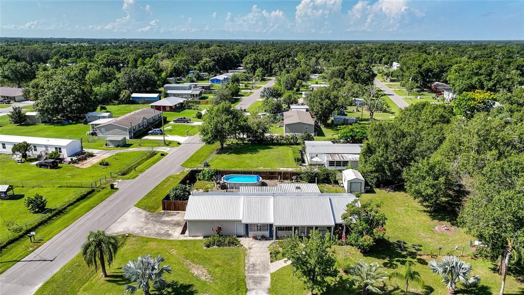 Exterior, Drone