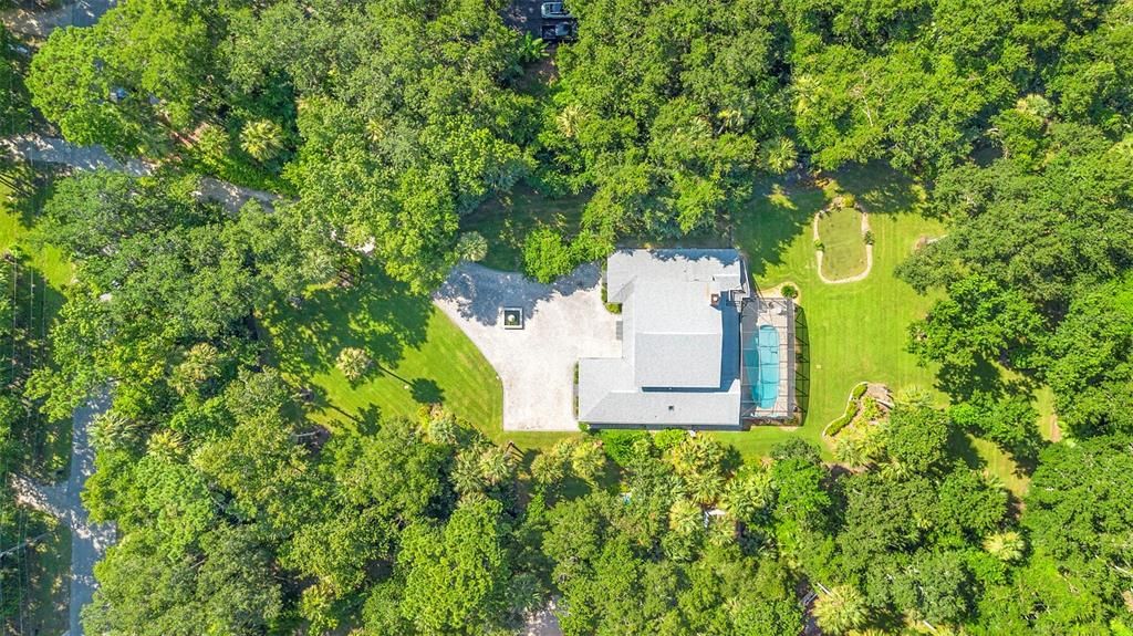 Exterior, Drone
