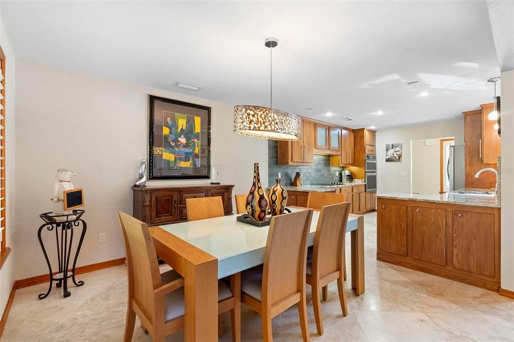 Dining room, Interior, Kitchen, Pendant Lights, Recessed Lighting