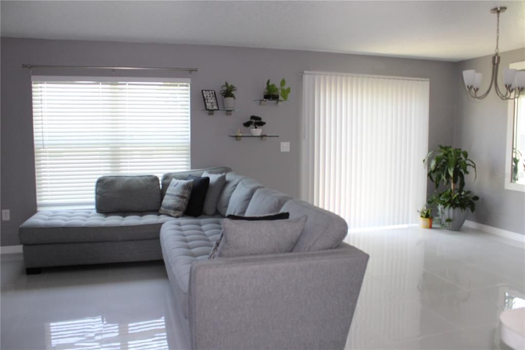 Interior, Living room, Pendant Lights