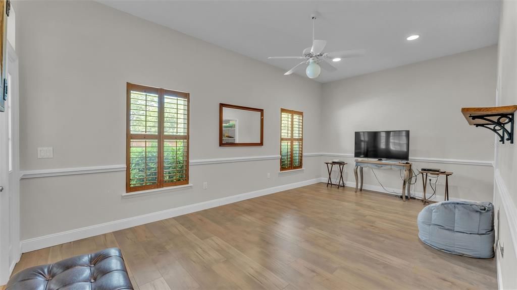 Interior, Recessed Lighting, Wood Texture Flooring