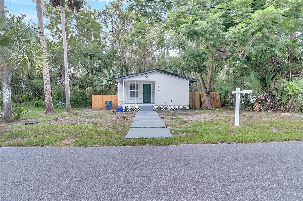 Backyard, Exterior