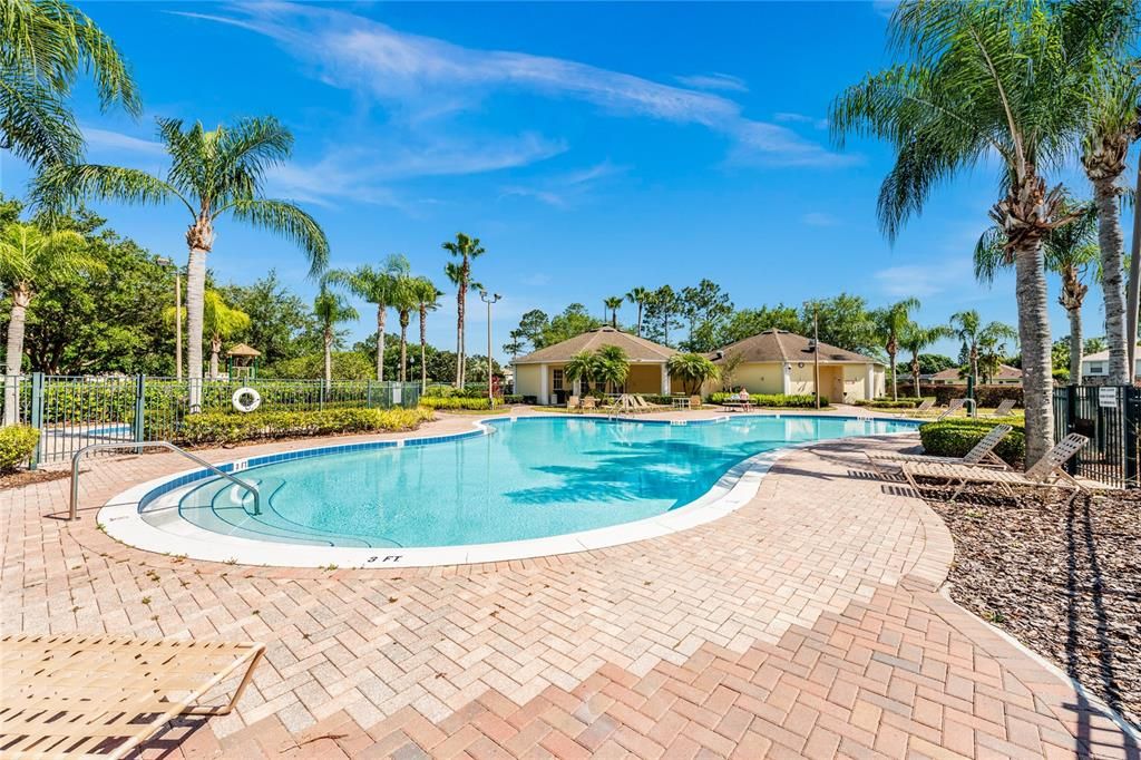 Exterior, Pool