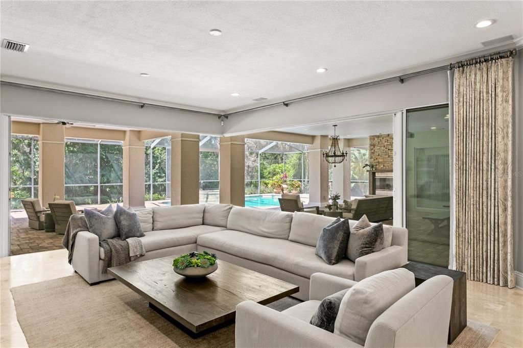 Dining room, Interior, Living room, Pendant Lights, Recessed Lighting