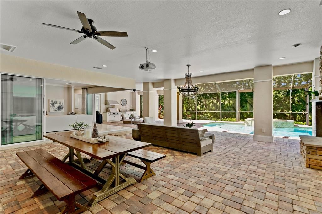 Dining room, Interior, Pool, Recessed Lighting, Sun Room