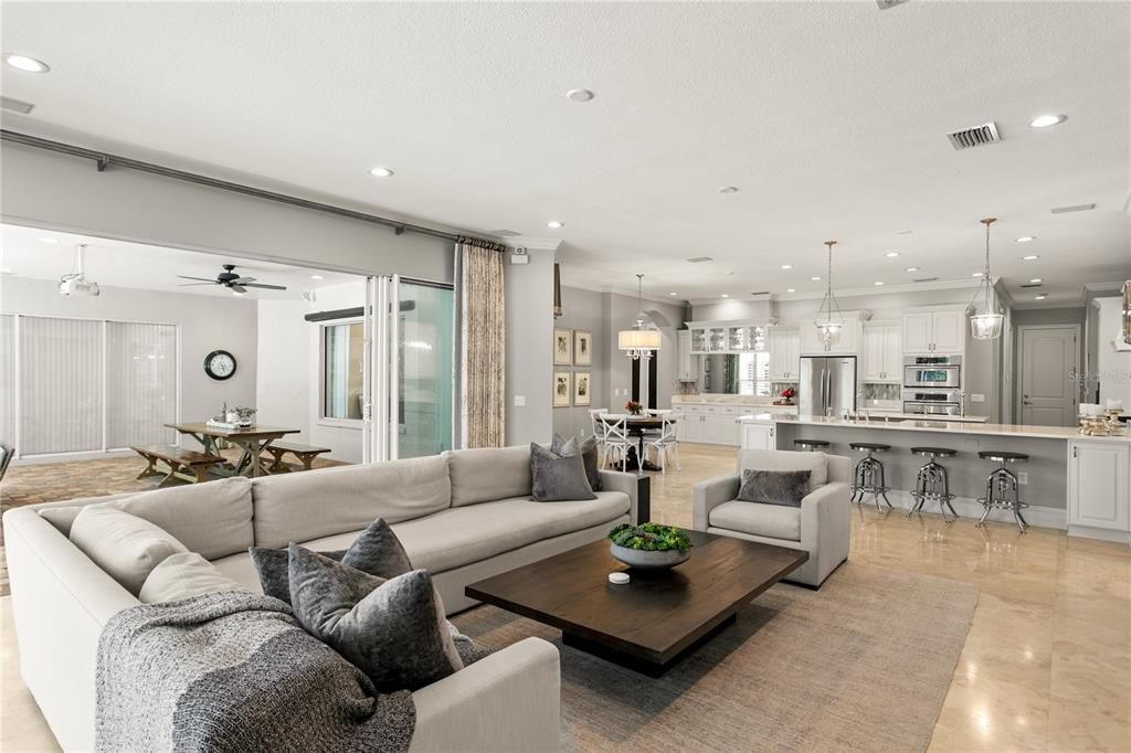 Dining room, Interior, Kitchen, Living room, Pendant Lights, Recessed Lighting, Stainless Steel Appliances