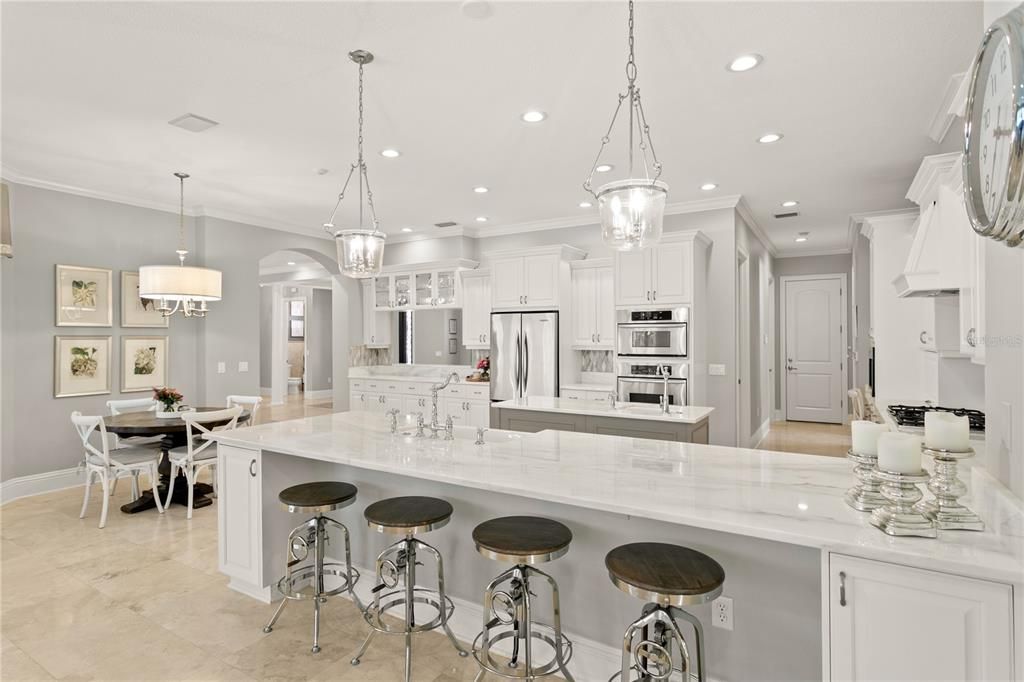 Dining room, Interior, Kitchen, Pendant Lights, Recessed Lighting, Stainless Steel Appliances
