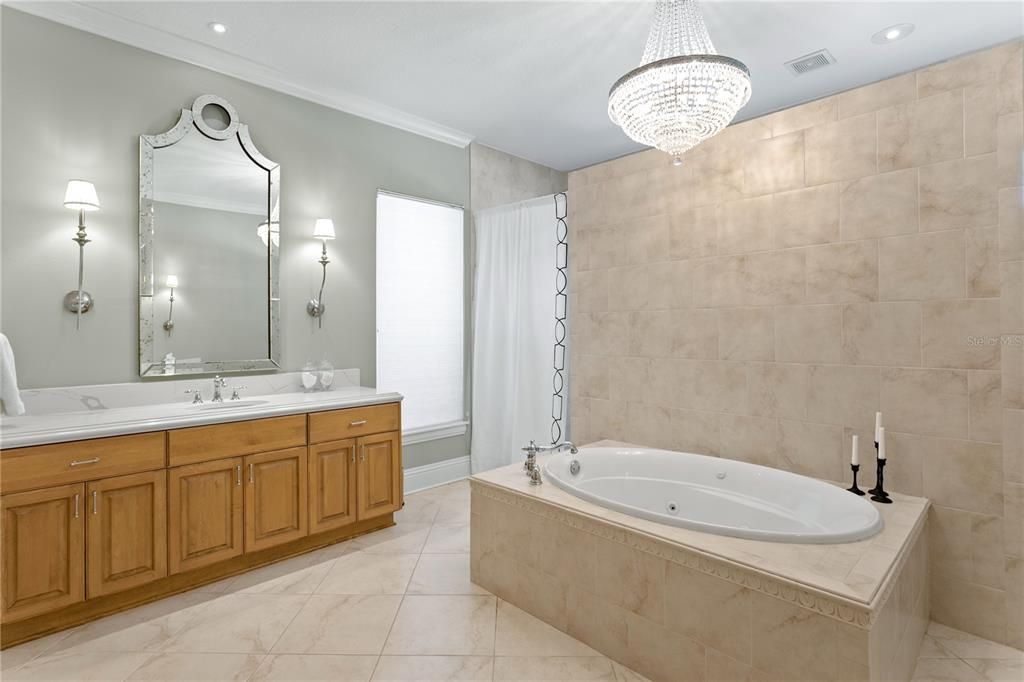 Bathroom, Chandelier, Dual Sink Vanities, Interior, Recessed Lighting