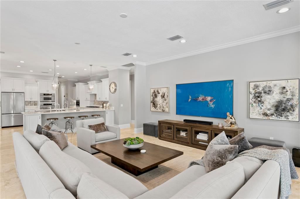 Interior, Kitchen, Living room, Pendant Lights, Recessed Lighting, Stainless Steel Appliances