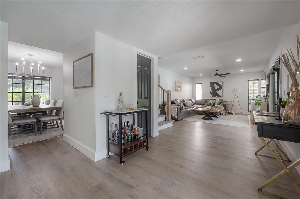 Dining room, Interior, Living room, Pendant Lights, Recessed Lighting, Wood Texture Flooring