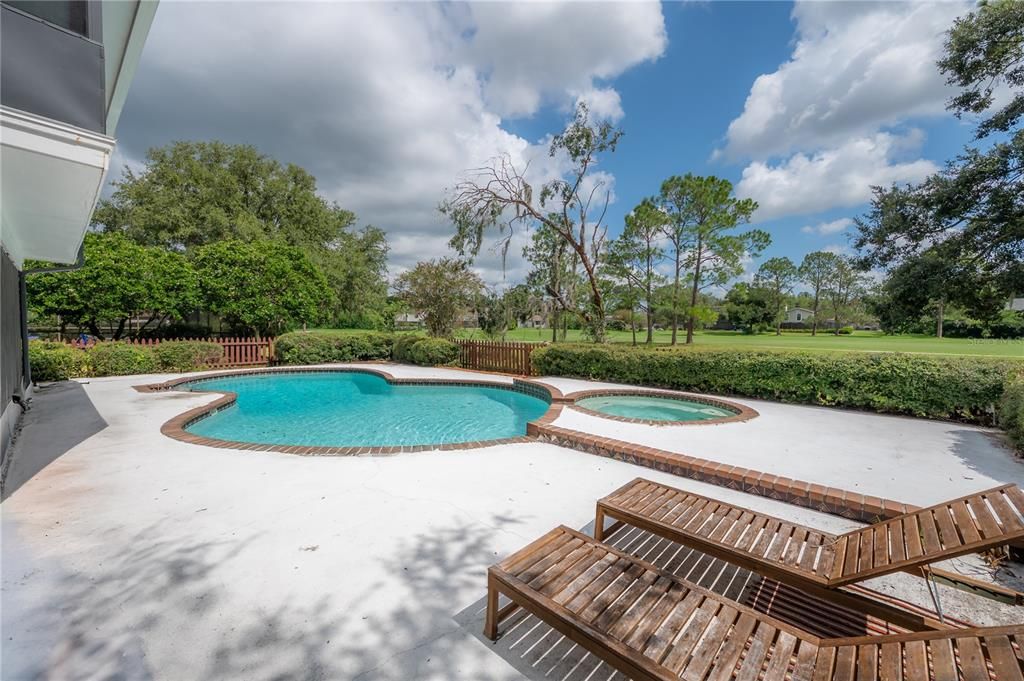 Exterior, Pool