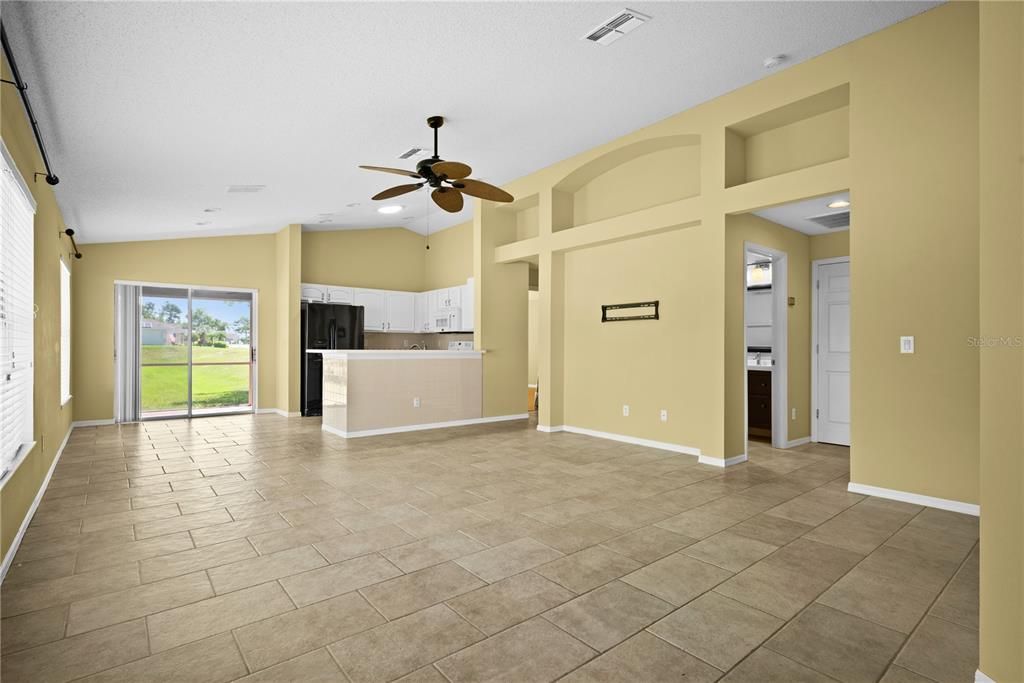 Empty room, Interior, Kitchen, Recessed Lighting