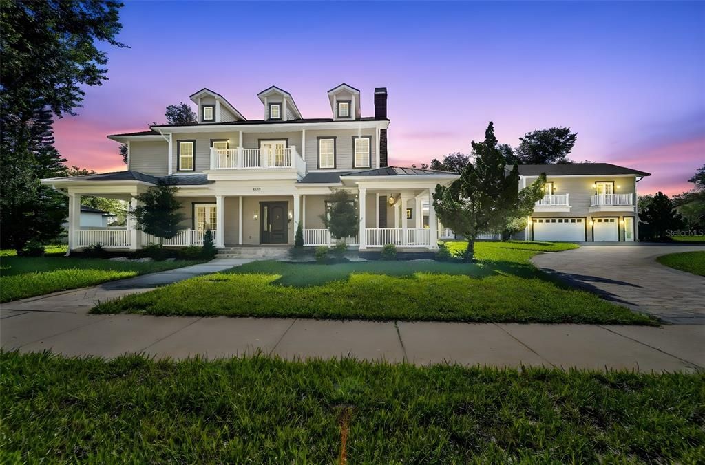 Backyard, Exterior, Facade, American Foursquare