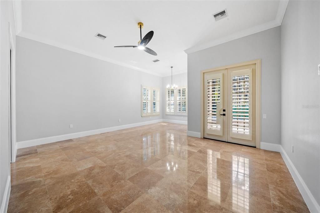 Chandelier, Empty room, Interior, Pendant Lights