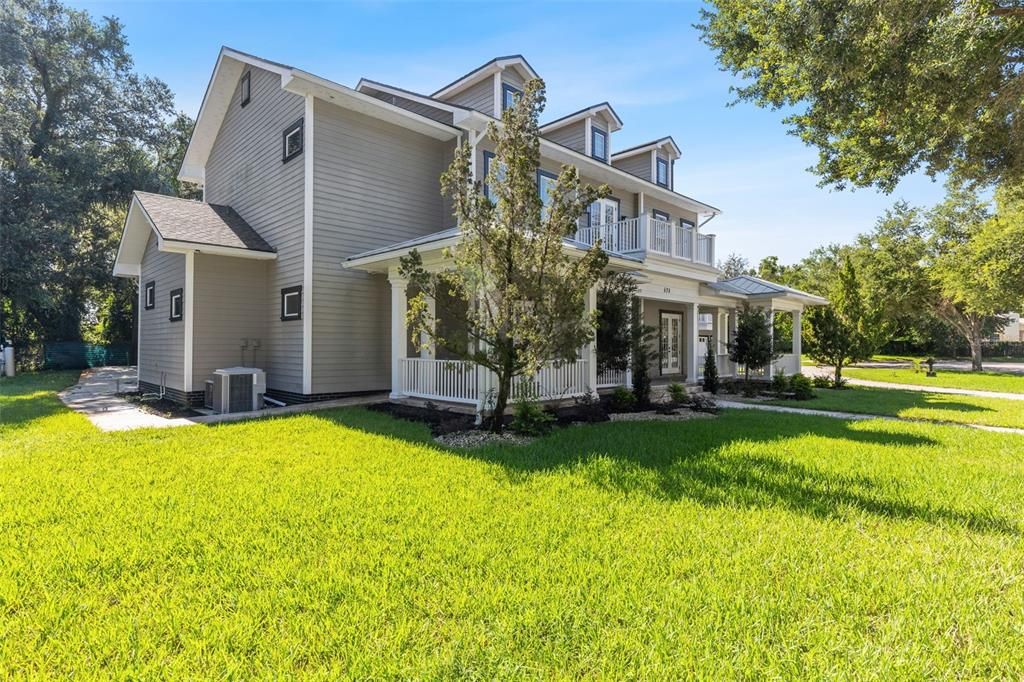 Backyard, Exterior