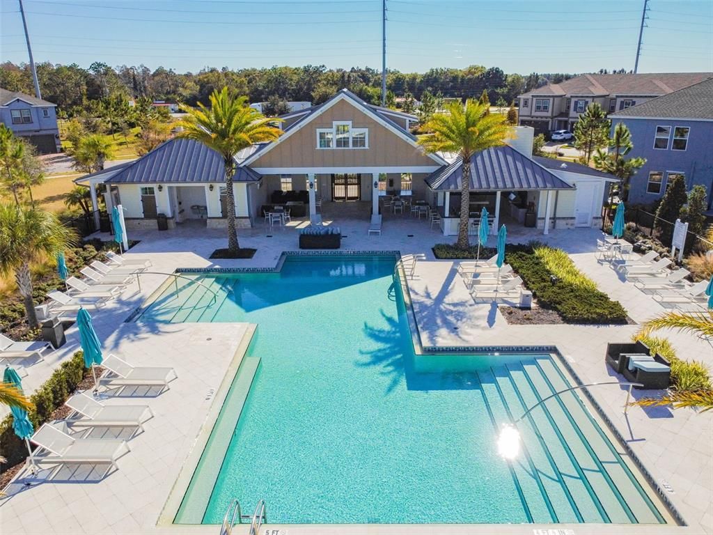 Exterior, Pool