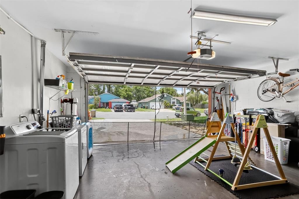 Garage, Interior, Washer