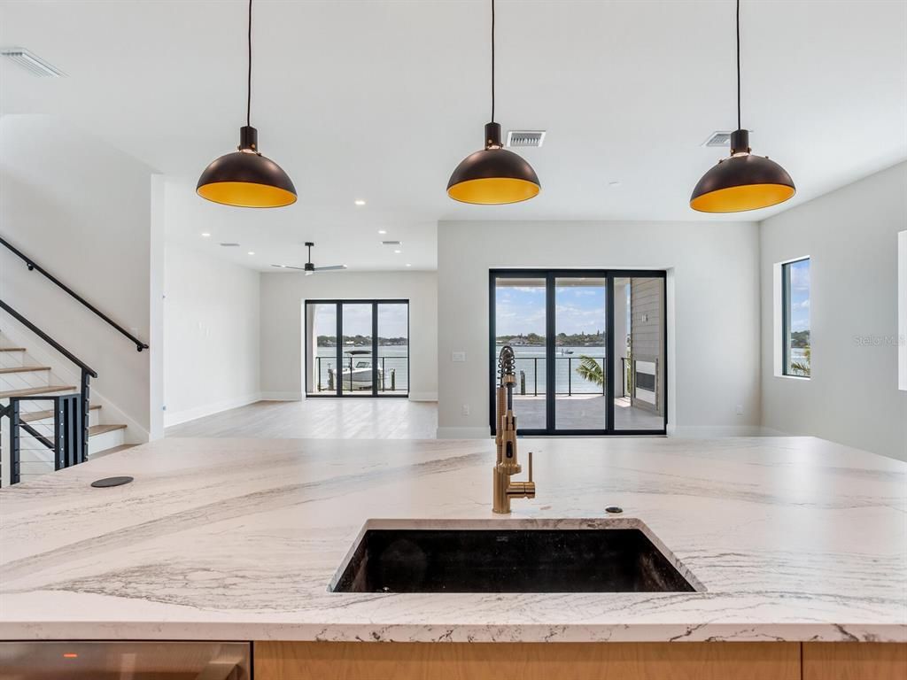 Interior, Pendant Lights, Recessed Lighting, Water