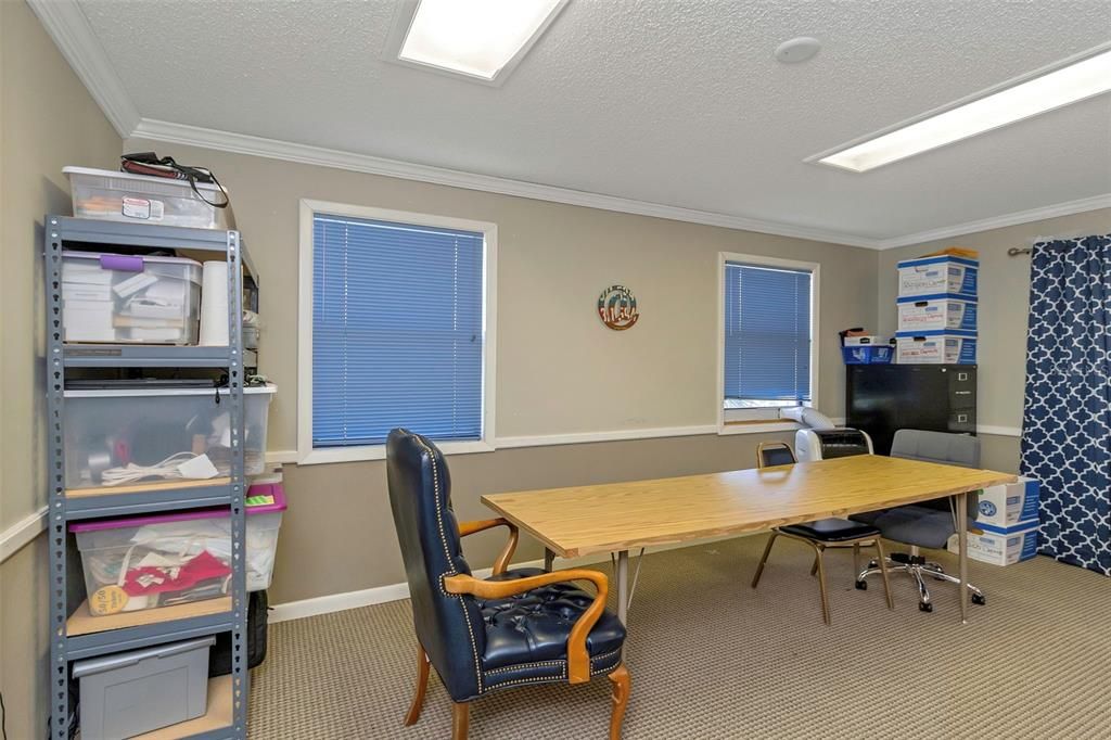Home Office, Interior