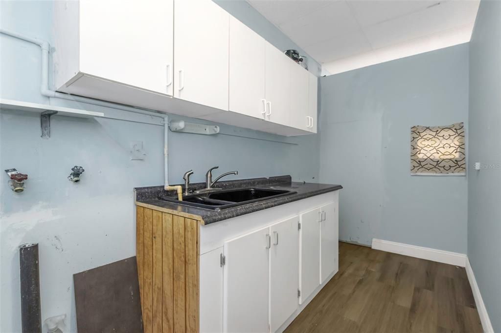 Interior, Kitchen, Wood Texture Flooring