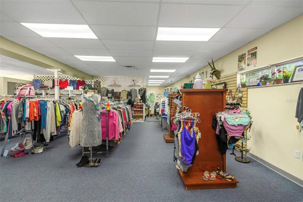 Interior, Recessed Lighting, Walk-in Closets