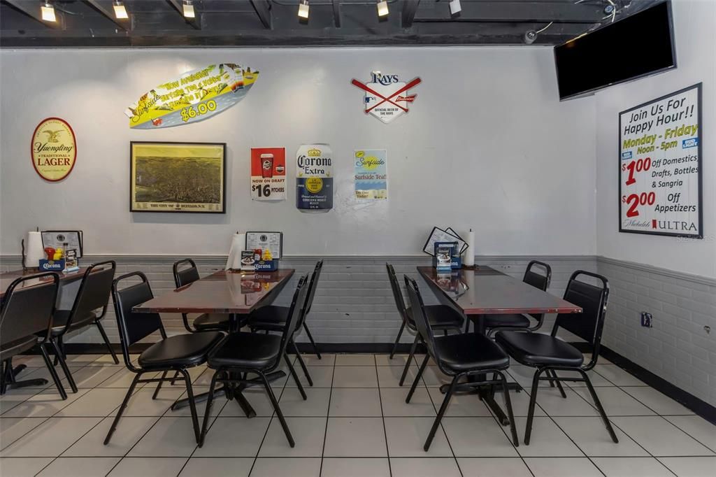 Dining room, Interior