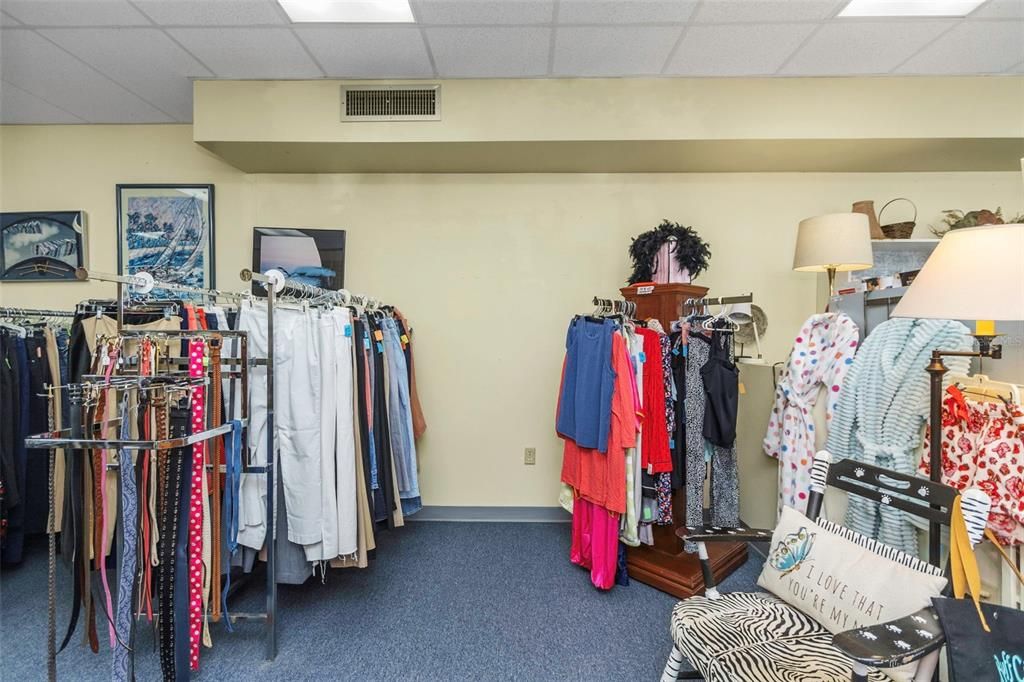 Interior, Walk-in Closets