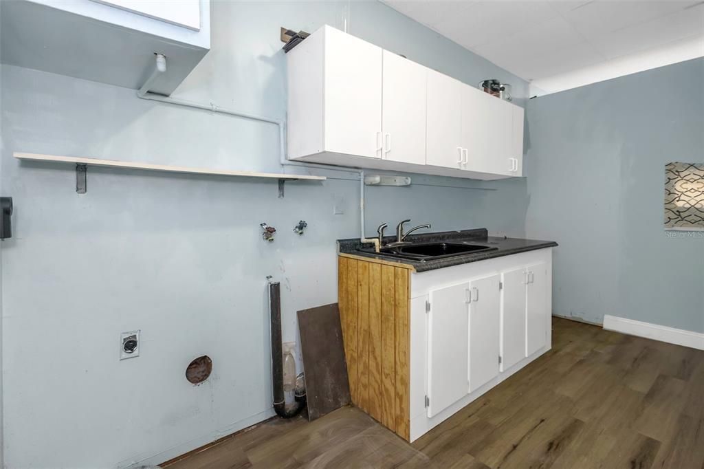 Interior, Kitchen, Wood Texture Flooring