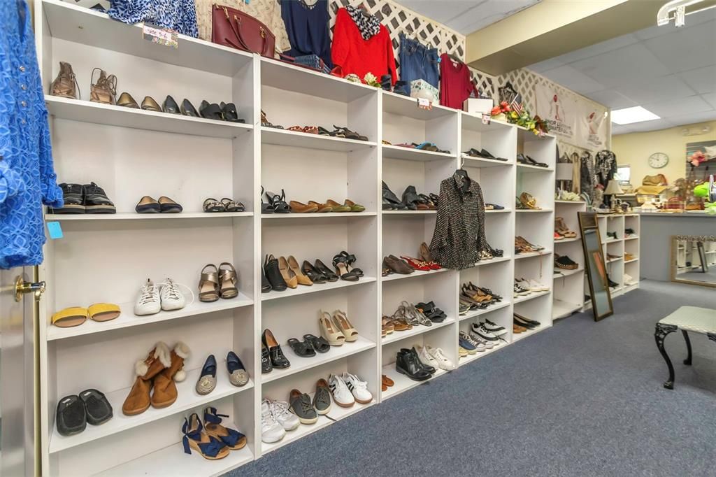 Interior, Walk-in Closets
