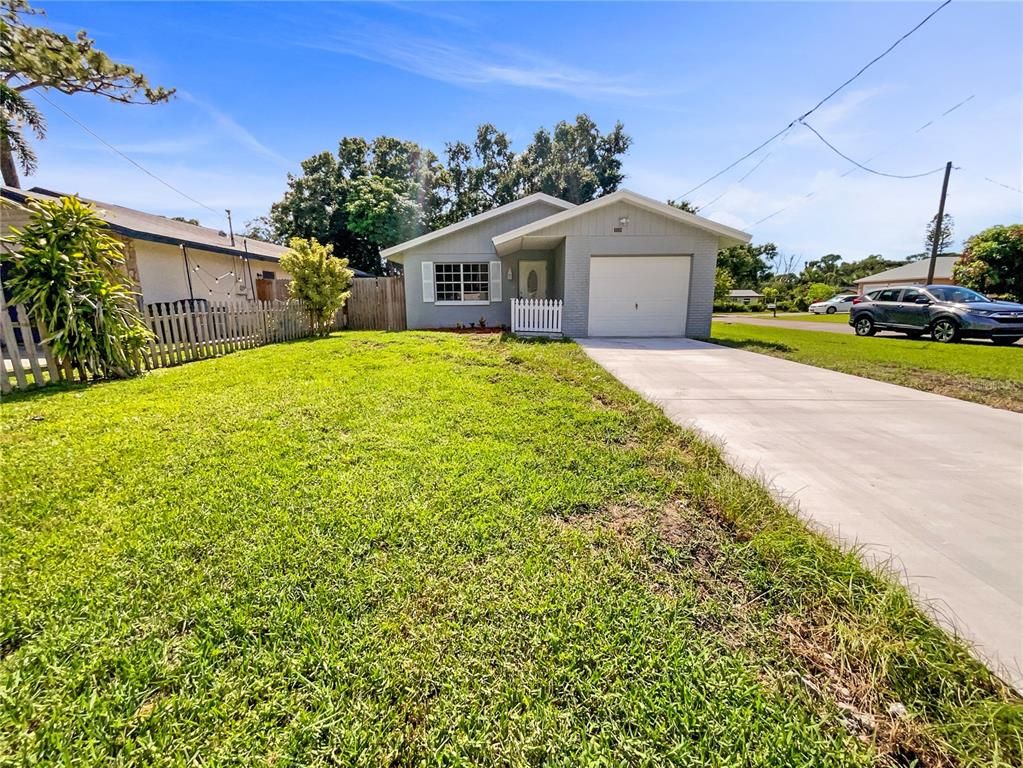 Attached, Backyard, Exterior, Facade, Ranch
