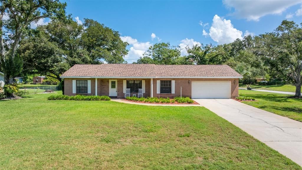 Attached, Backyard, Exterior, Facade, Ranch