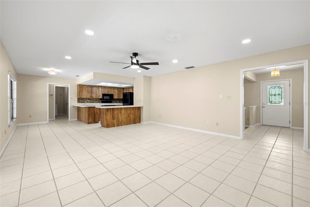 Empty room, Interior, Kitchen, Recessed Lighting