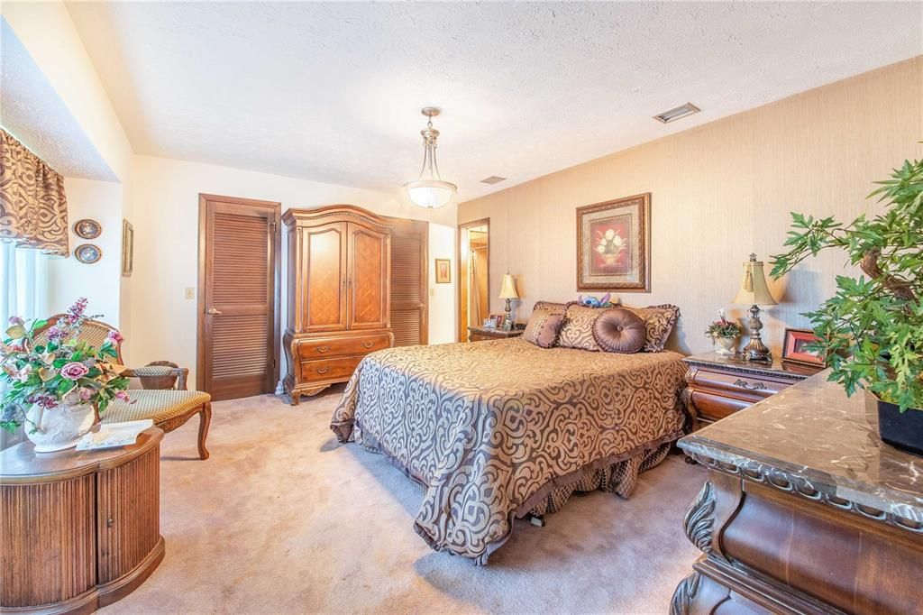 Bedroom, Interior, Pendant Lights