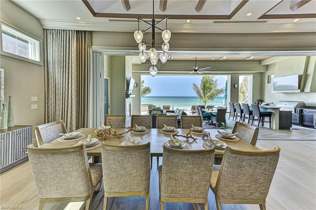 Dining room, Interior, Pendant Lights, Recessed Lighting, Water, Wood Texture Flooring