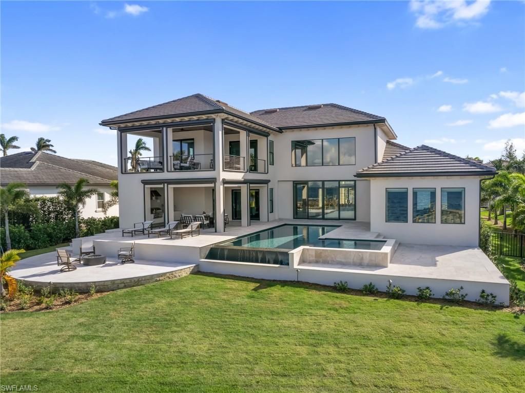 Backyard, Exterior, Facade, Pool, Mediterranean