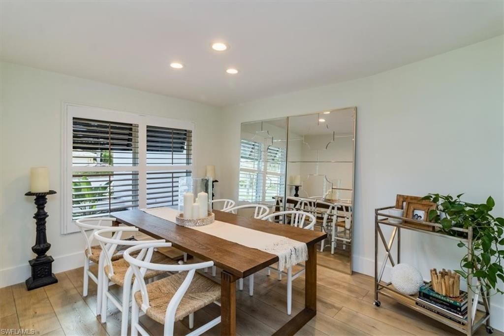 Dining room, Interior, Recessed Lighting, Wood Texture Flooring
